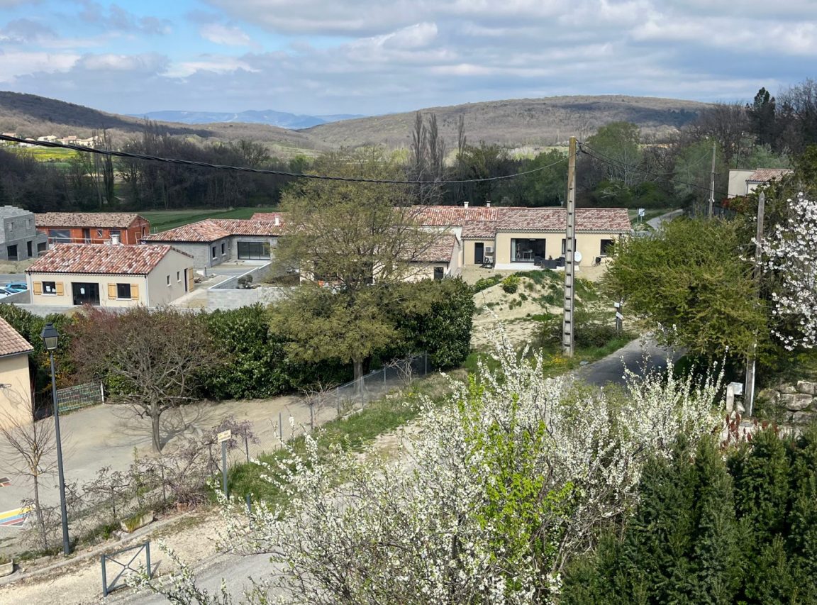 Étude de programmation multithématique et participative  sur le centre village de Rochefort-en-Valdaine
